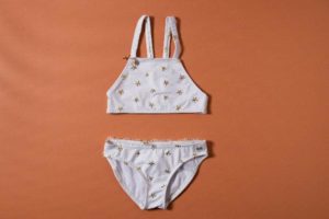 Bikini estrellas doradas de josé varón
